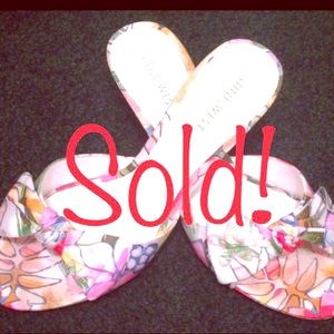 Floral colored Nine West heels